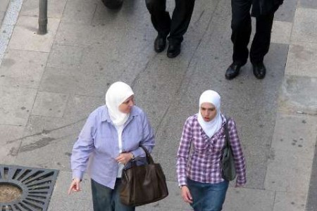 حجاب-در-لبنان-روسری-سفید